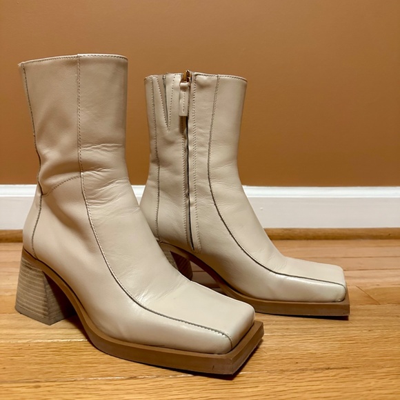 Feners Capvespre Boot in Panacotta - Picture 3 of 4